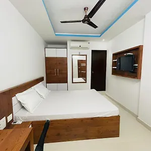 Hotel Zam Zam Residency Cheruppulasseri